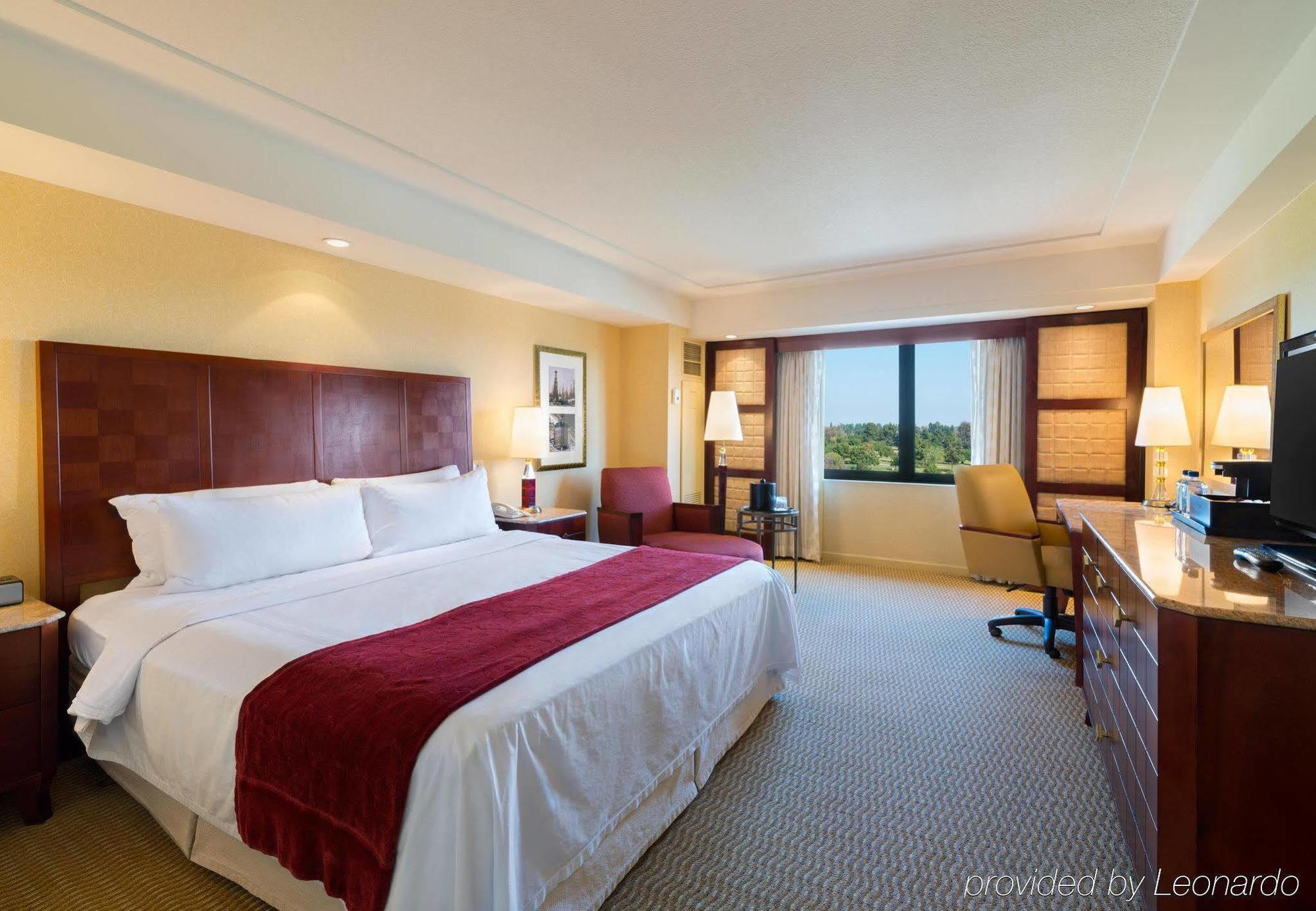 Long Beach Marriott Exterior foto